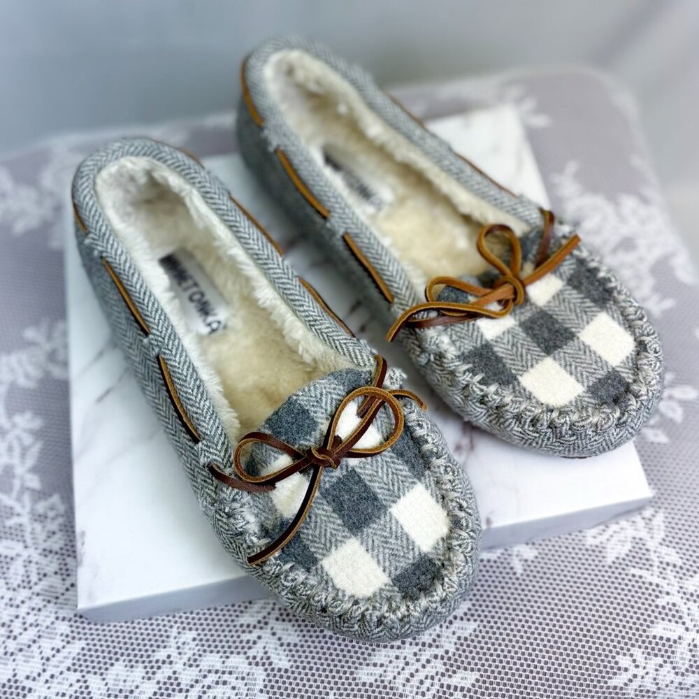 Minnetonka Cozy Wool Slippers Grey Herringbone Faux Fur Lining Slip On Shoe - Picture 4 of 8